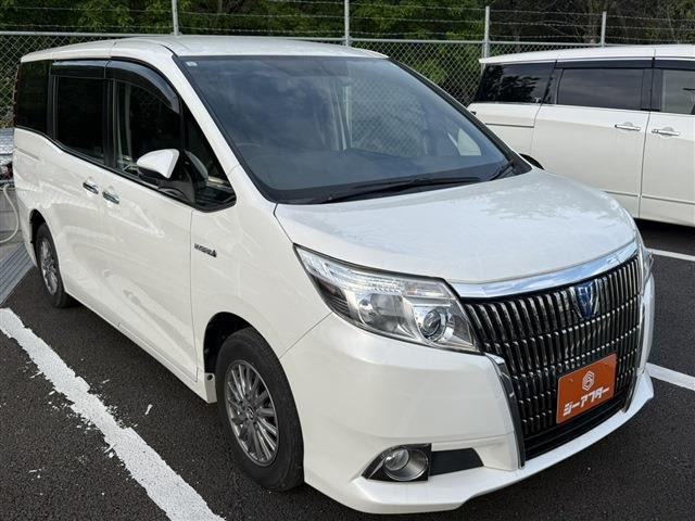 トヨタ エスクァイアハイブリッド 