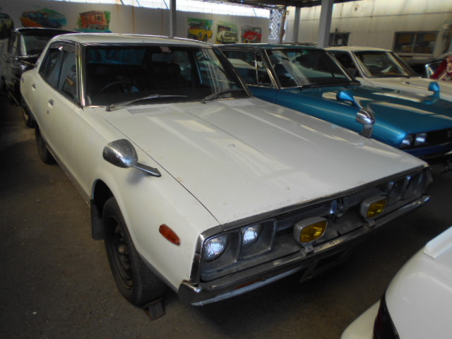 日産 スカイライン 