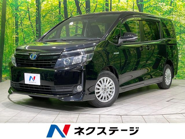 トヨタ ヴォクシー 