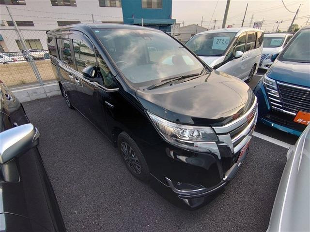 トヨタ エスクァイアハイブリッド 