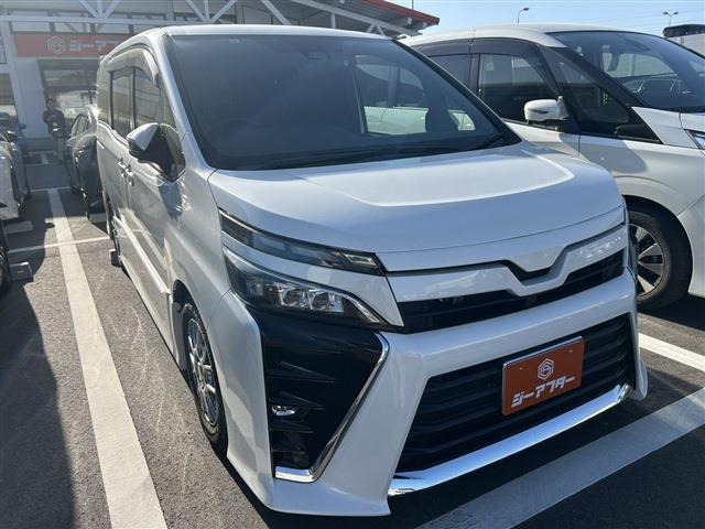 トヨタ ヴォクシー 