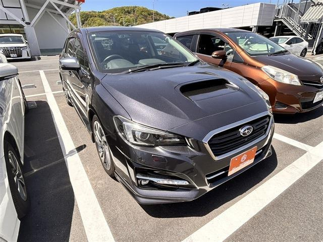 スバル レヴォーグ 