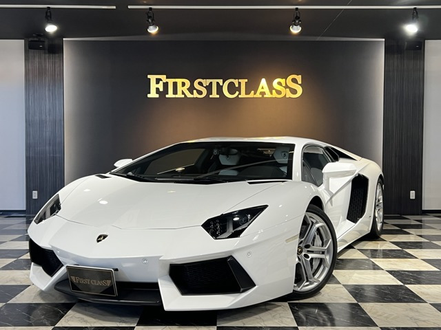 ランボルギーニ アヴェンタドール 