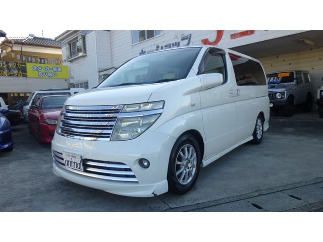 日産 エルグランド 