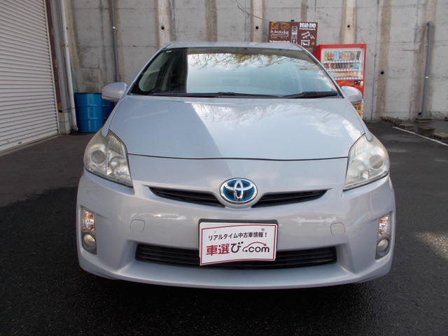トヨタ プリウス 