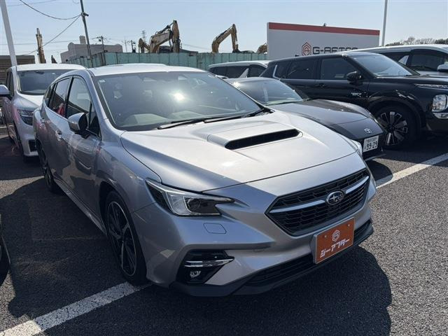 スバル レヴォーグ 