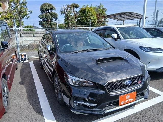 スバル レヴォーグ 