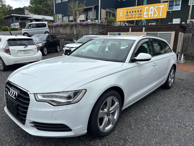 アウディ A6アバント 