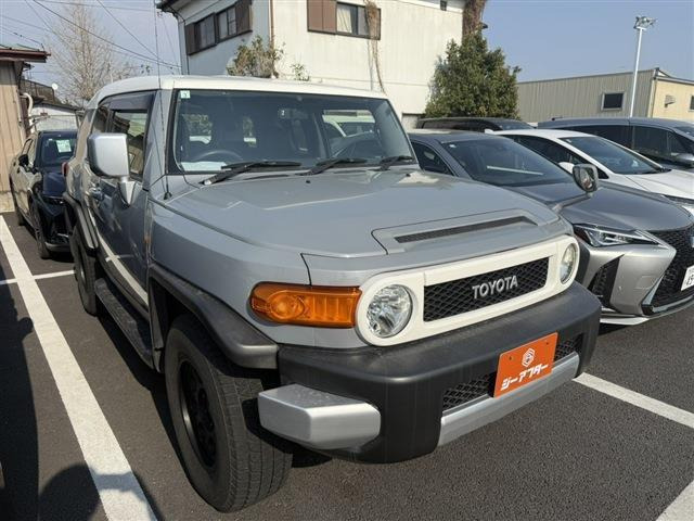 トヨタ FJクルーザー 