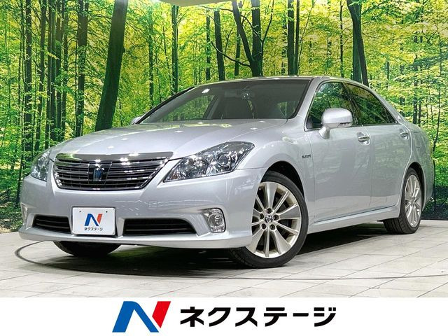 トヨタ クラウンハイブリッド 