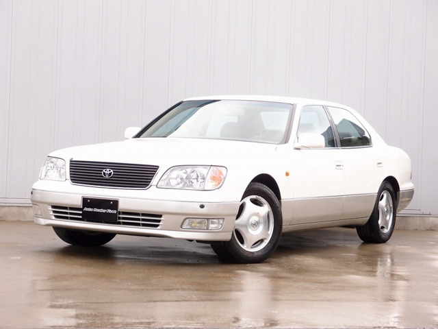 トヨタ セルシオ 