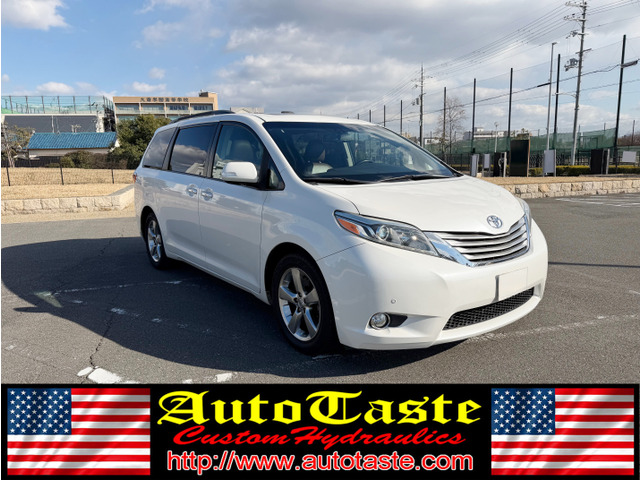 米国トヨタ シエナ 