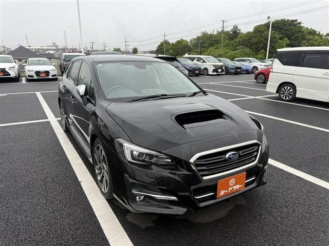 スバル レヴォーグ 