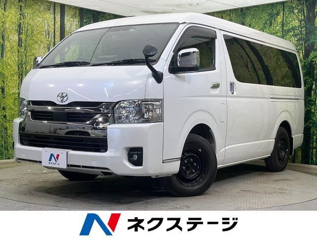 トヨタ ハイエースバン 