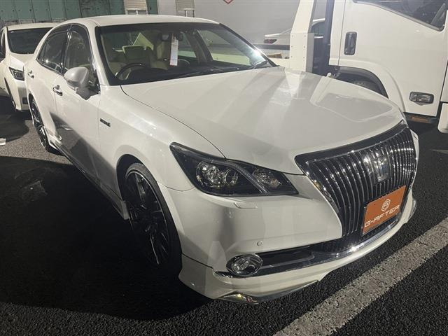 トヨタ クラウンマジェスタ 