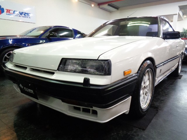 日産 スカイライン 