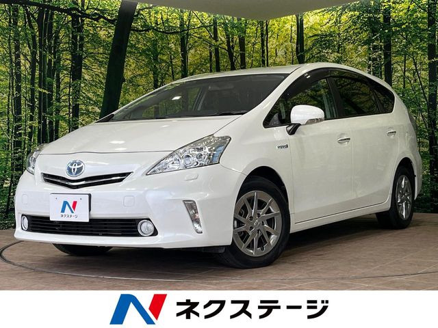 トヨタ プリウスα 