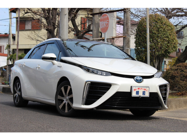 トヨタ MIRAI 