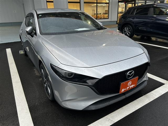 マツダ MAZDA3ファストバック 