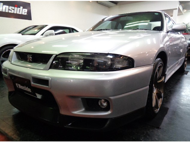 日産 スカイラインGT-R 