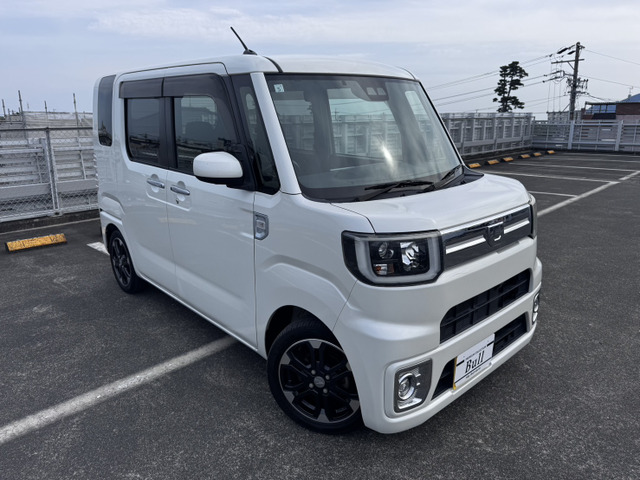 ダイハツ ウェイク 