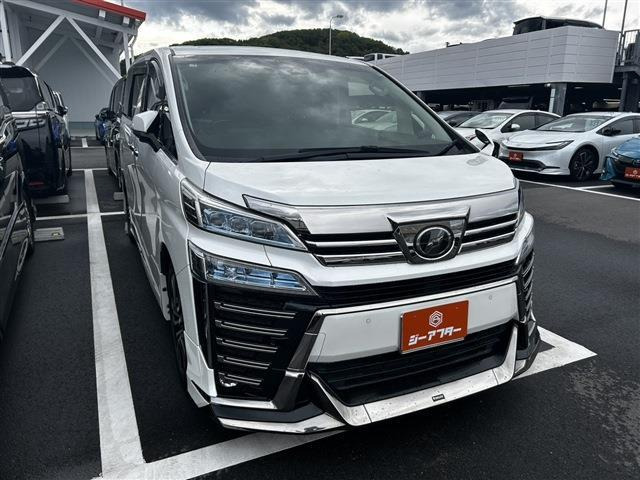 トヨタ ヴェルファイア 