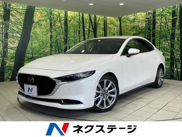マツダ MAZDA3セダン 