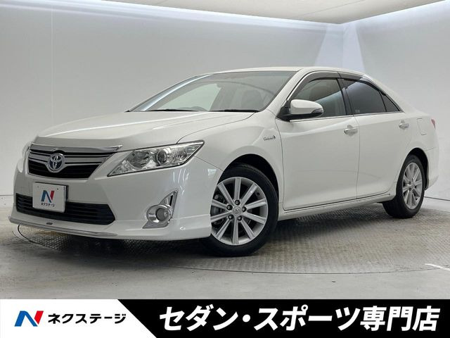 トヨタ カムリハイブリッド 