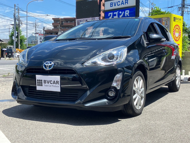 トヨタ アクア 