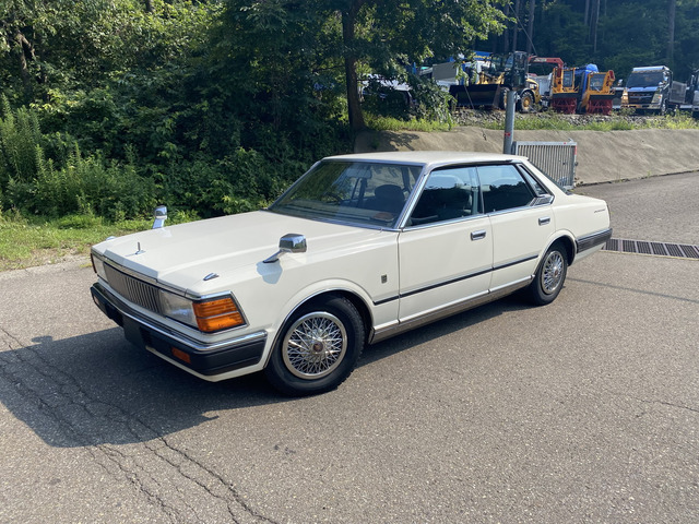 日産 セドリック 