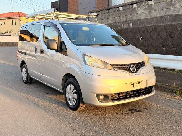 日産 NV200バネットバン 