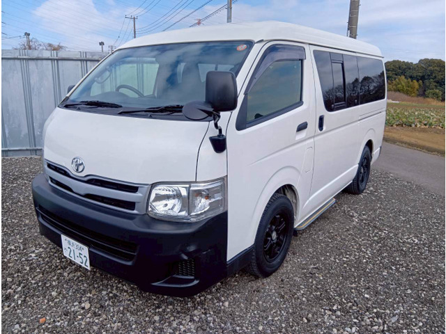 トヨタ ハイエース 