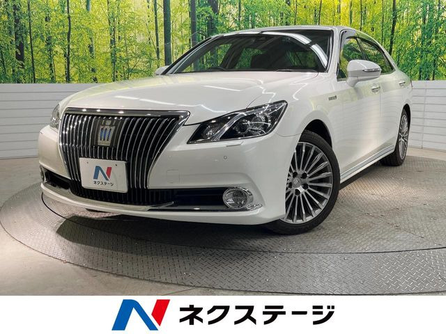 トヨタ クラウンマジェスタ 