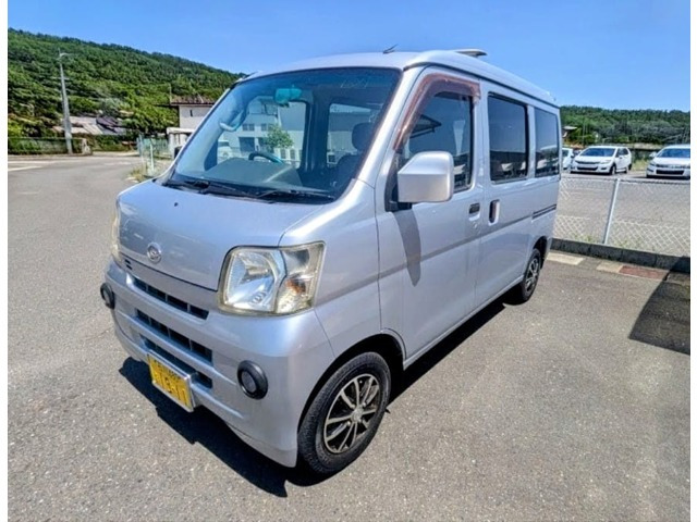 ダイハツ ハイゼットカーゴ 