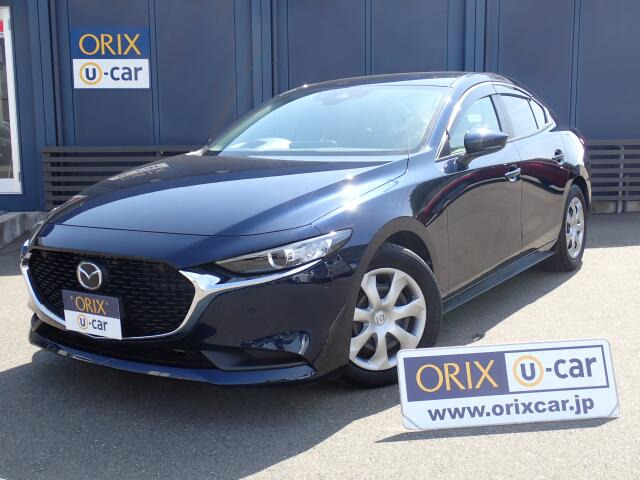 マツダ MAZDA3セダン 