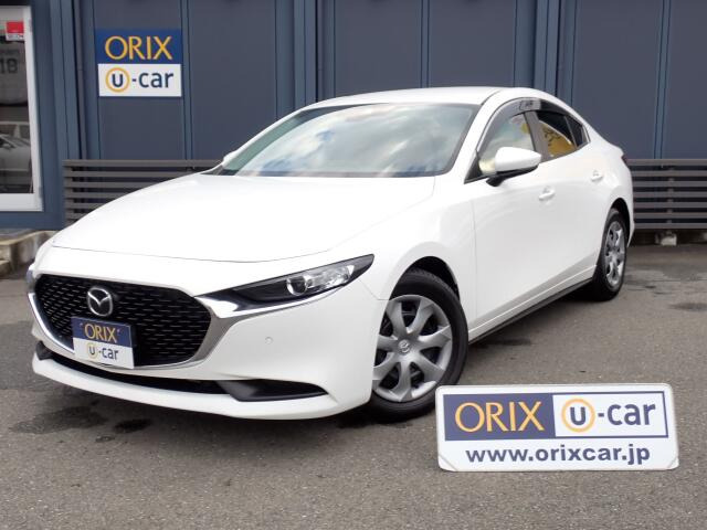 マツダ MAZDA3セダン 