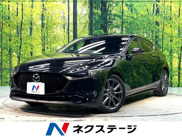マツダ MAZDA3ファストバック 