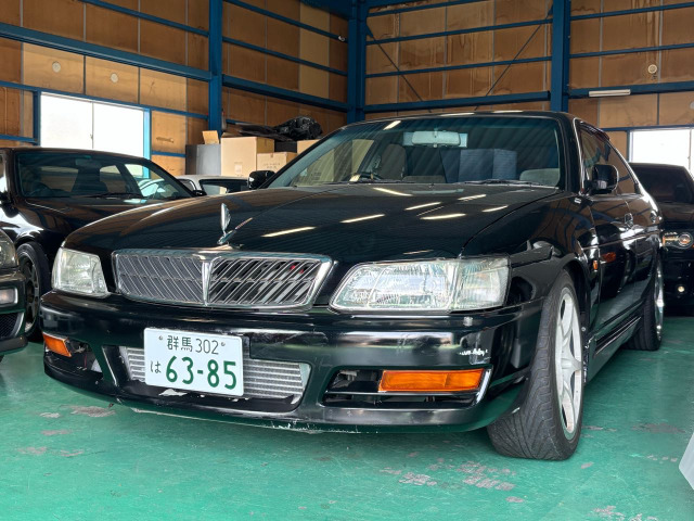 日産 ローレル 