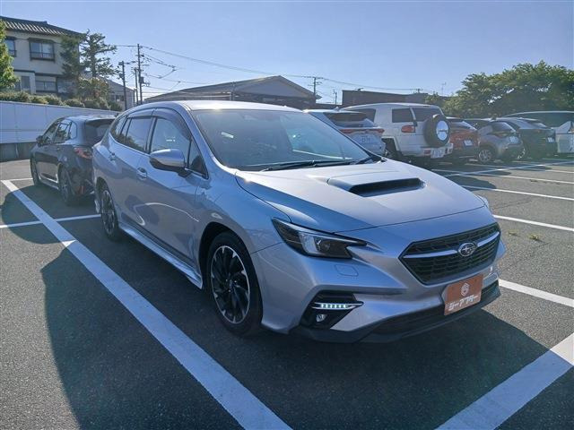 スバル レヴォーグ 