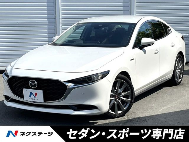 マツダ MAZDA3セダン 