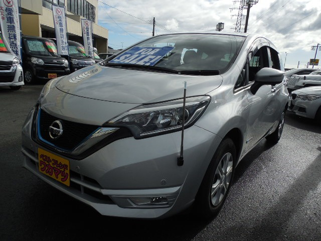 日産 ノート 