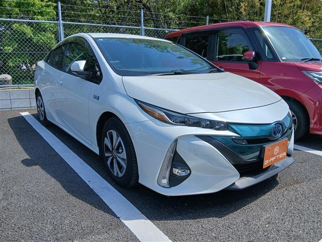 トヨタ プリウスPHV 