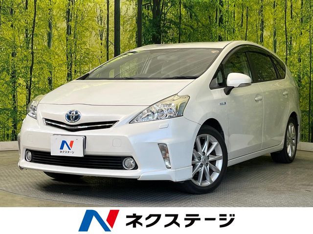 トヨタ プリウスα 