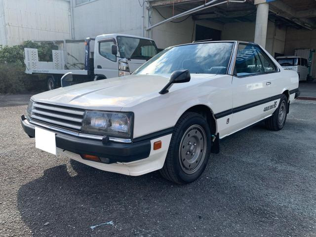 日産 スカイライン 