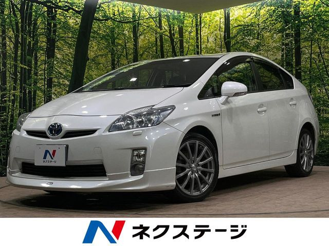 トヨタ プリウス 