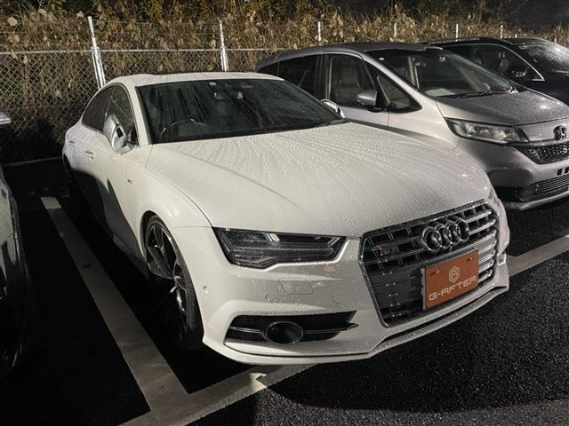 アウディ S7スポーツバック 