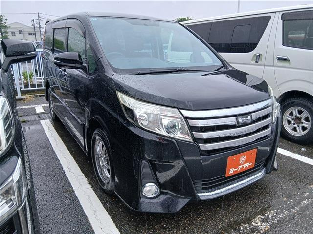 トヨタ ノア 