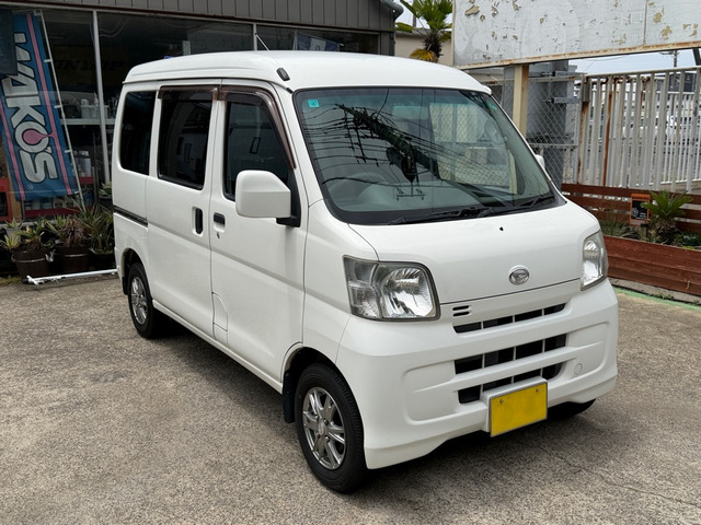 ダイハツ ハイゼットカーゴ 