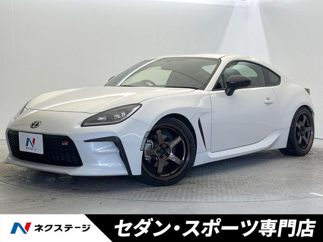 トヨタ GR86 