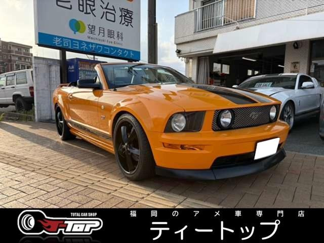 フォード マスタングコンバーチブル 
